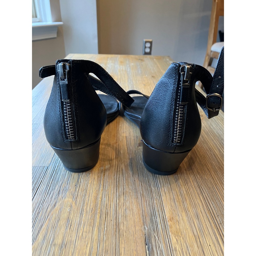 Eileen Fisher Mara Black Tumbled Leather Wedge Sandal Size 9.5 Preppy Dressy - Picture 5 of 9